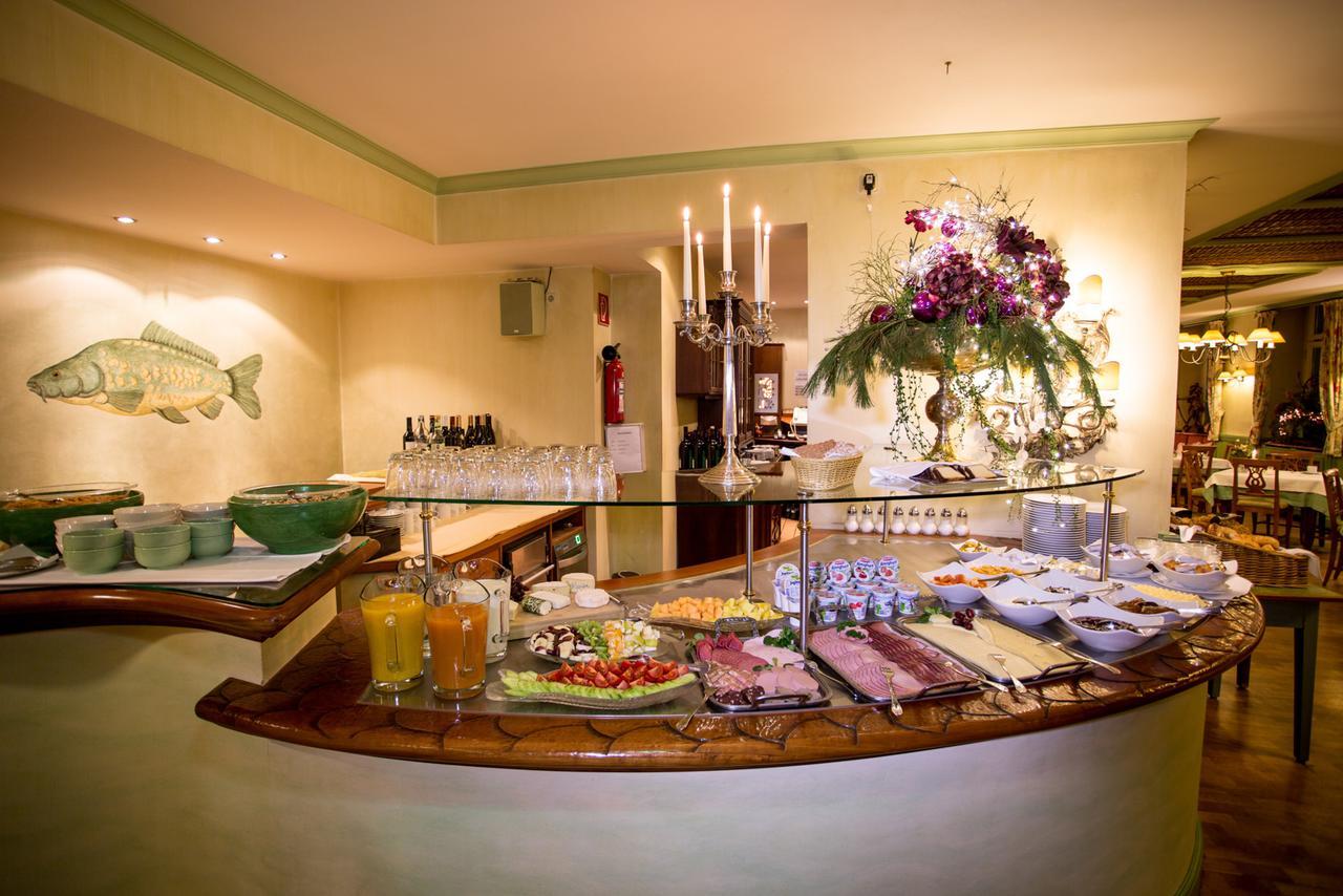 Hotel Karpfen 에베르바흐 외부 사진