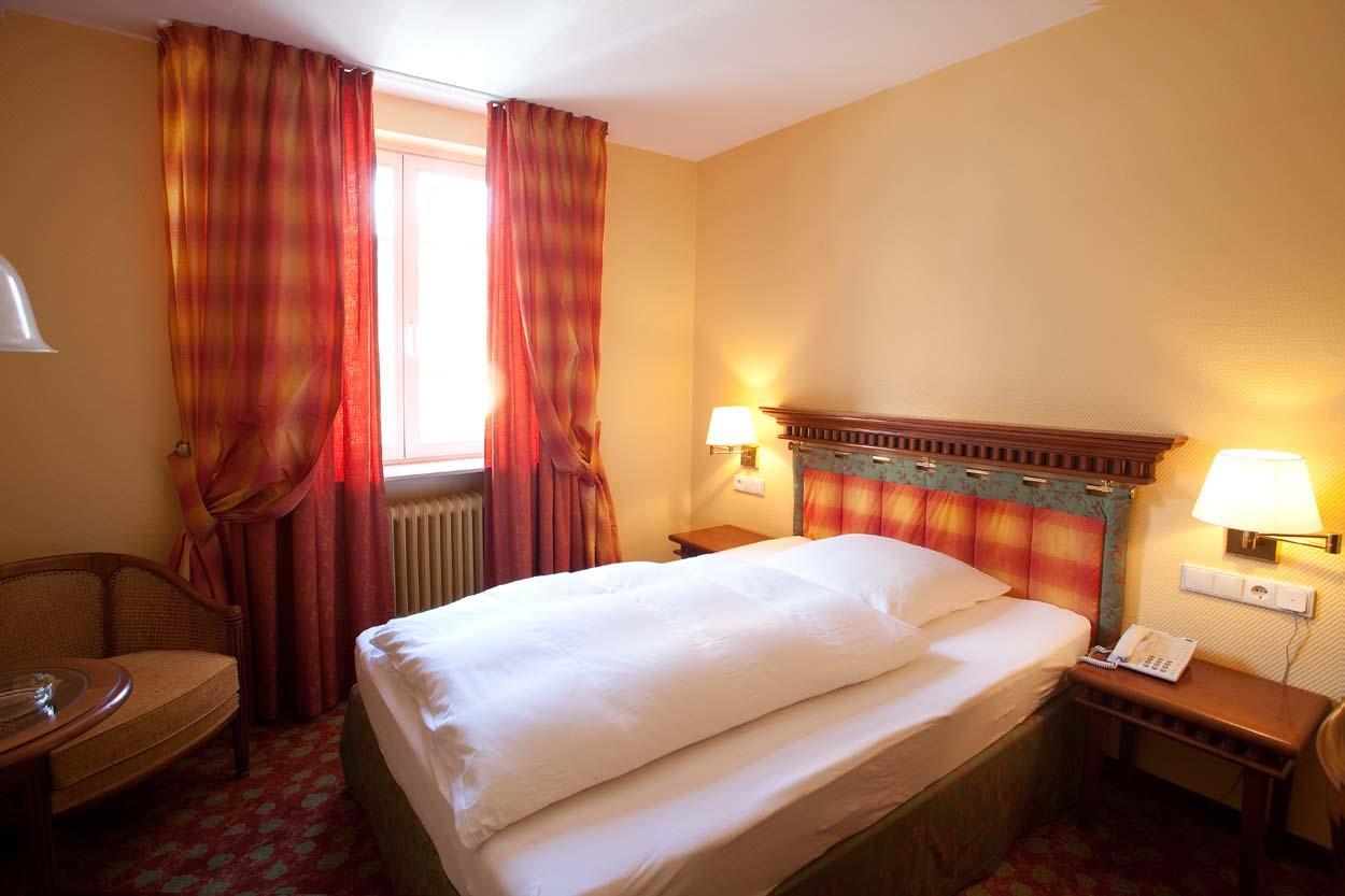Hotel Karpfen 에베르바흐 외부 사진